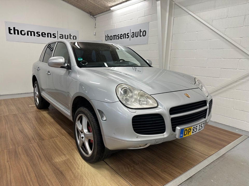 Porsche Cayenne Turbo 4,5 Tiptr. Van 5d