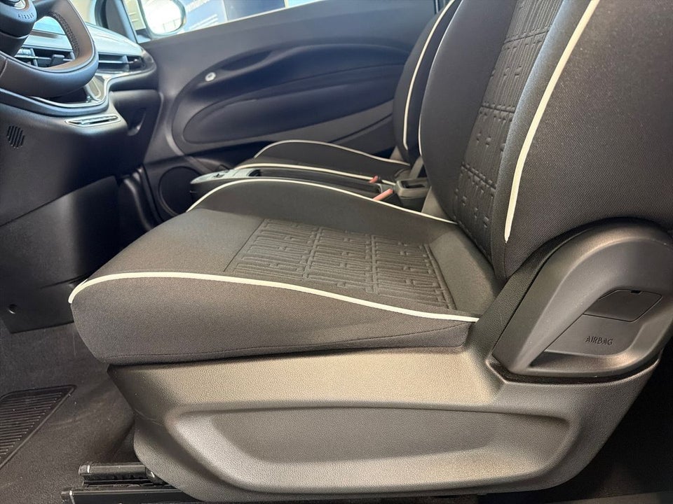 Fiat 500e 42 Icon Cabrio 2d