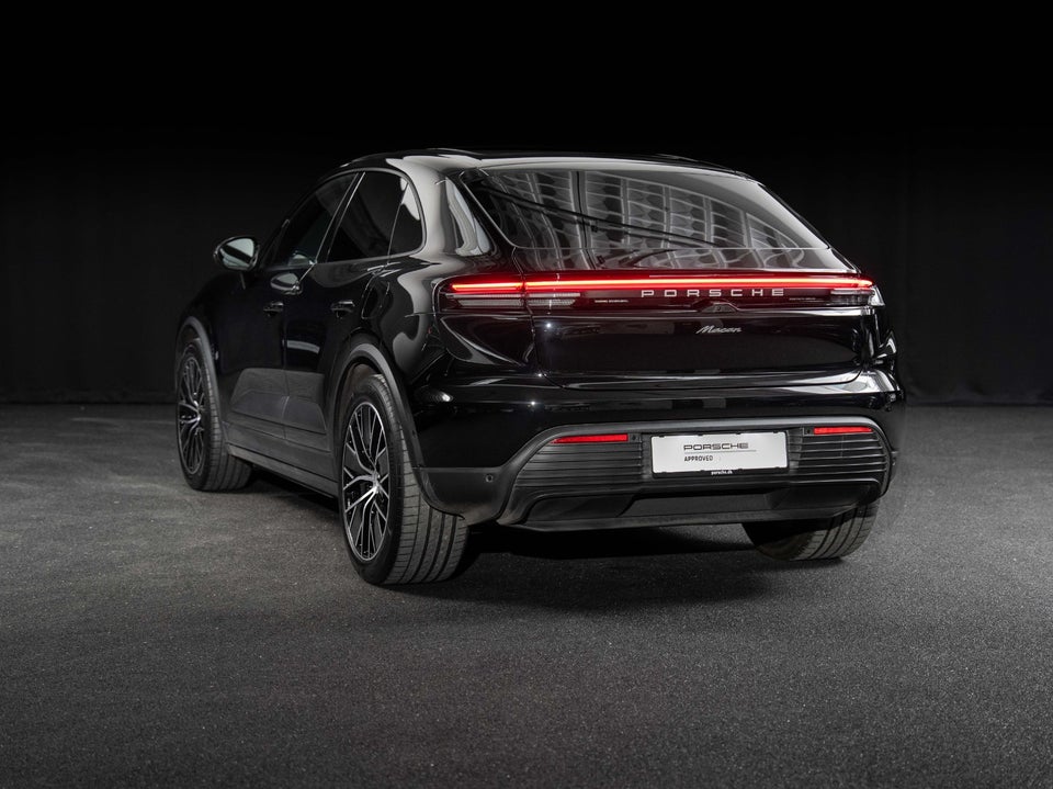 Porsche Macan 5d