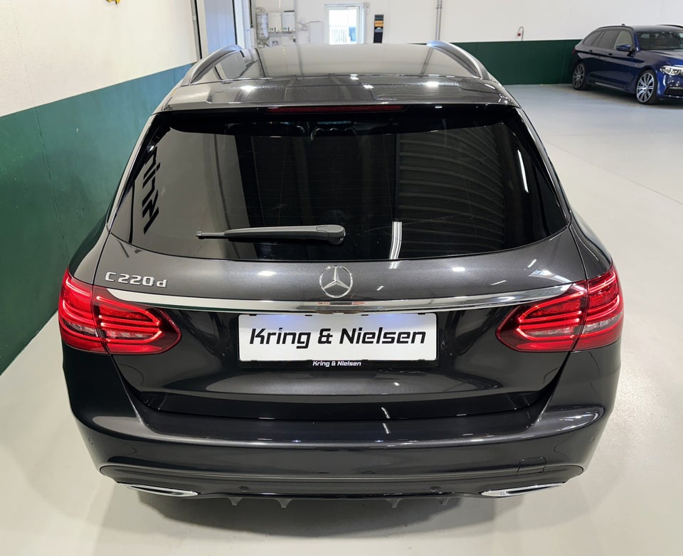 Mercedes C220 d 2,0 AMG Line Night Edition stc. aut. 5d