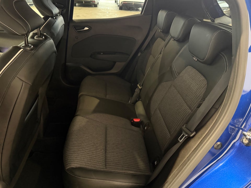 Renault Clio V 1,0 TCe 100 Intens 5d