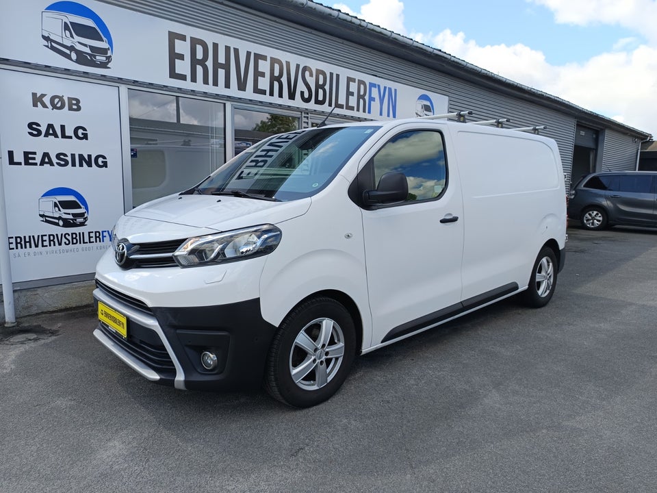 Toyota ProAce 1,6 D 115 Medium Comfort 5d