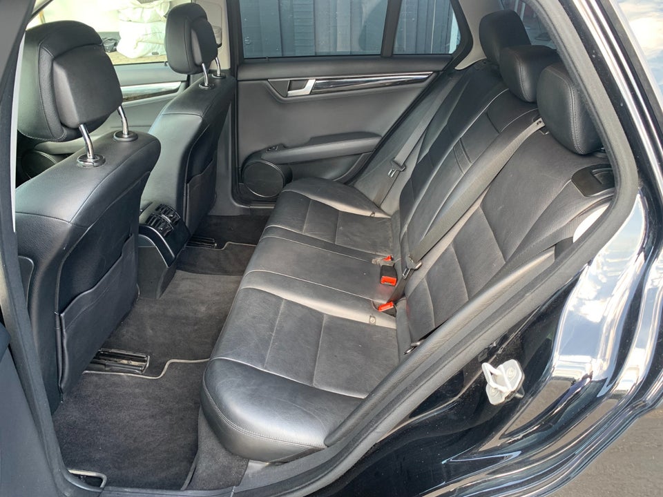 Mercedes C220 2,2 CDi Avantgarde stc. aut. BE 5d