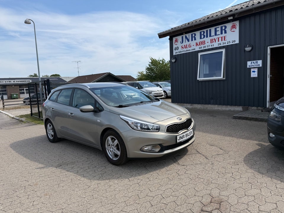 Kia Ceed 1,6 CRDi 128 Active SW 5d