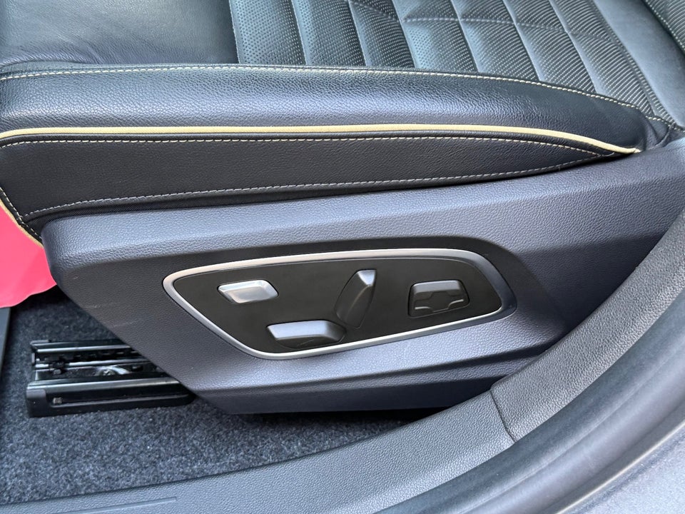 Renault Megane E-Tech 60 Iconic 5d