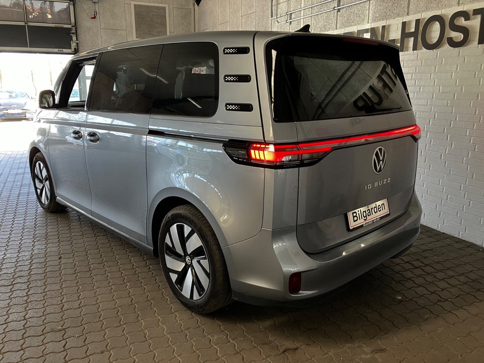 VW ID.Buzz 77 Pro SWB 5d
