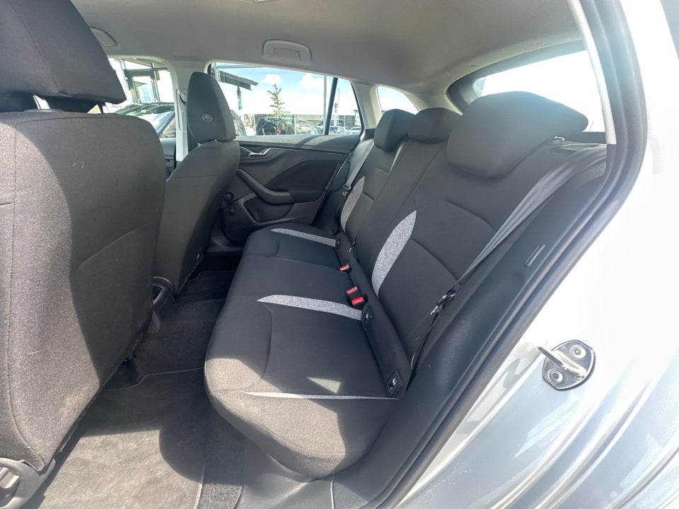 Skoda Scala 1,0 TSi 95 Active 5d