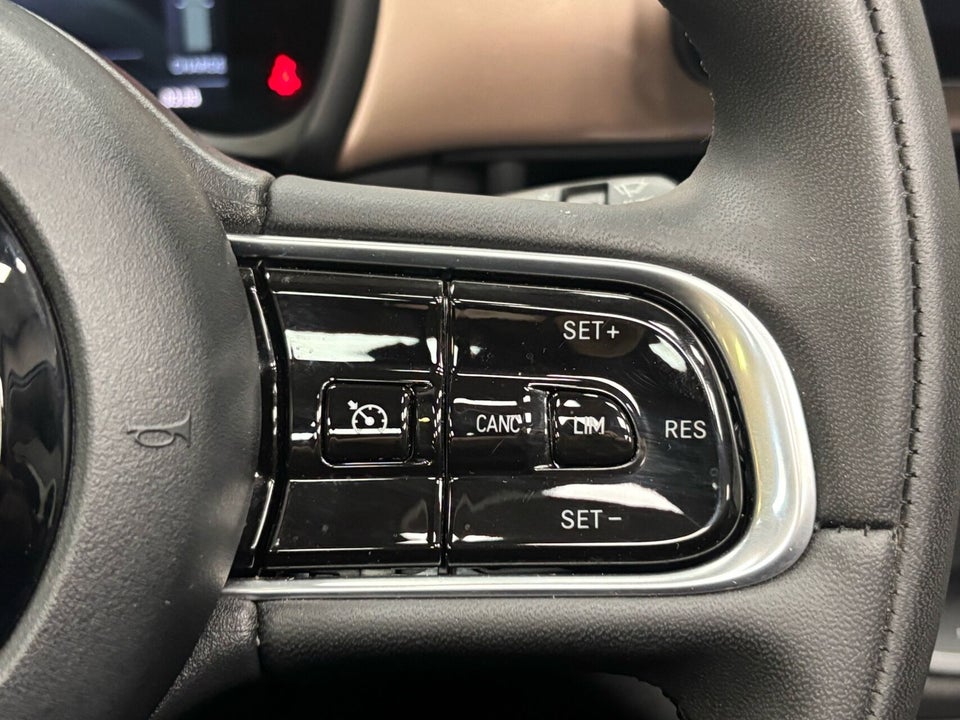 Fiat 500e 42 Icon Cabrio 2d