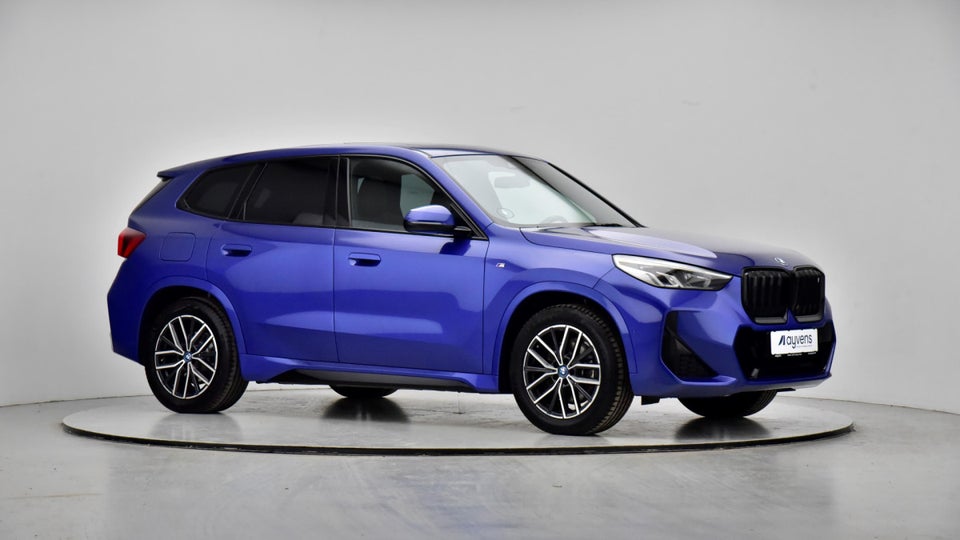 BMW iX1 xDrive30 Fully Charged M-Sport 5d