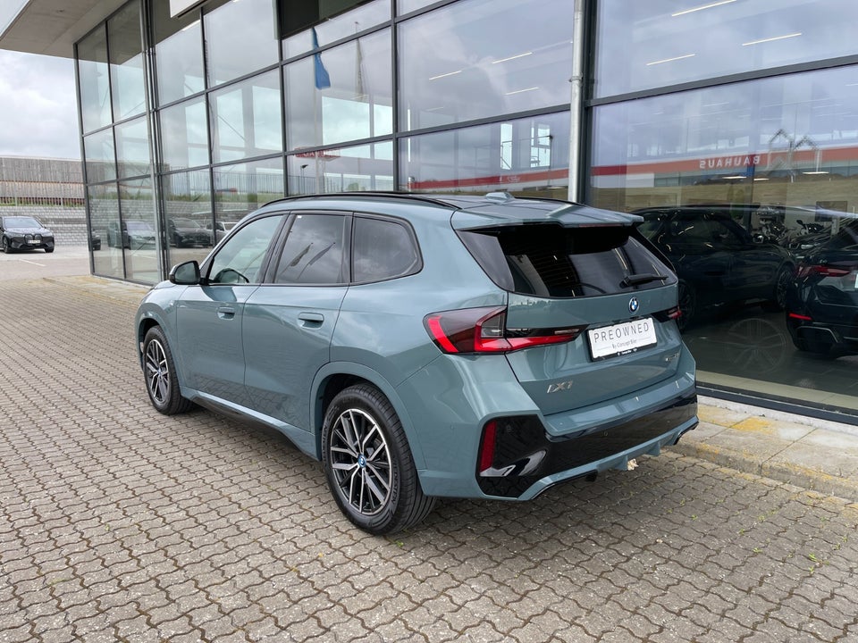 BMW iX1 eDrive20 M-Sport Premium 5d