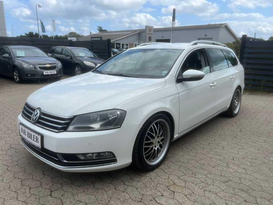 VW Passat 2,0 TDi 170 Highline Variant DSG BMT 5d