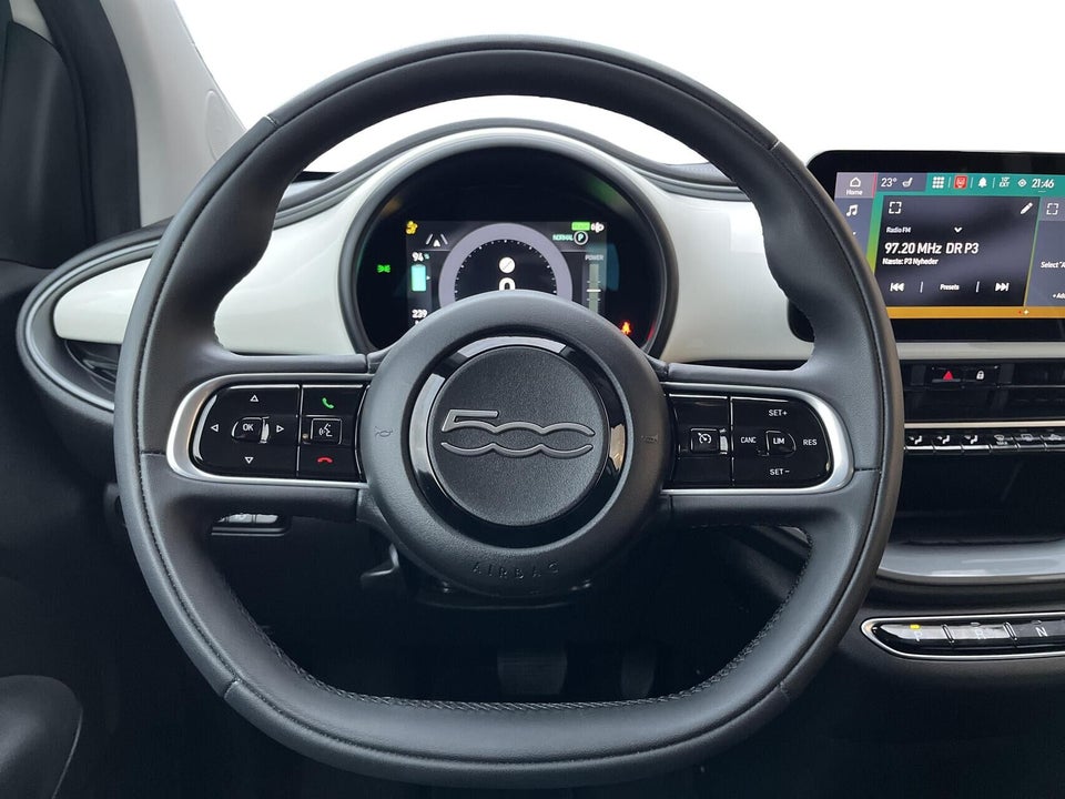 Fiat 500e 42 Icon 3+1 4d