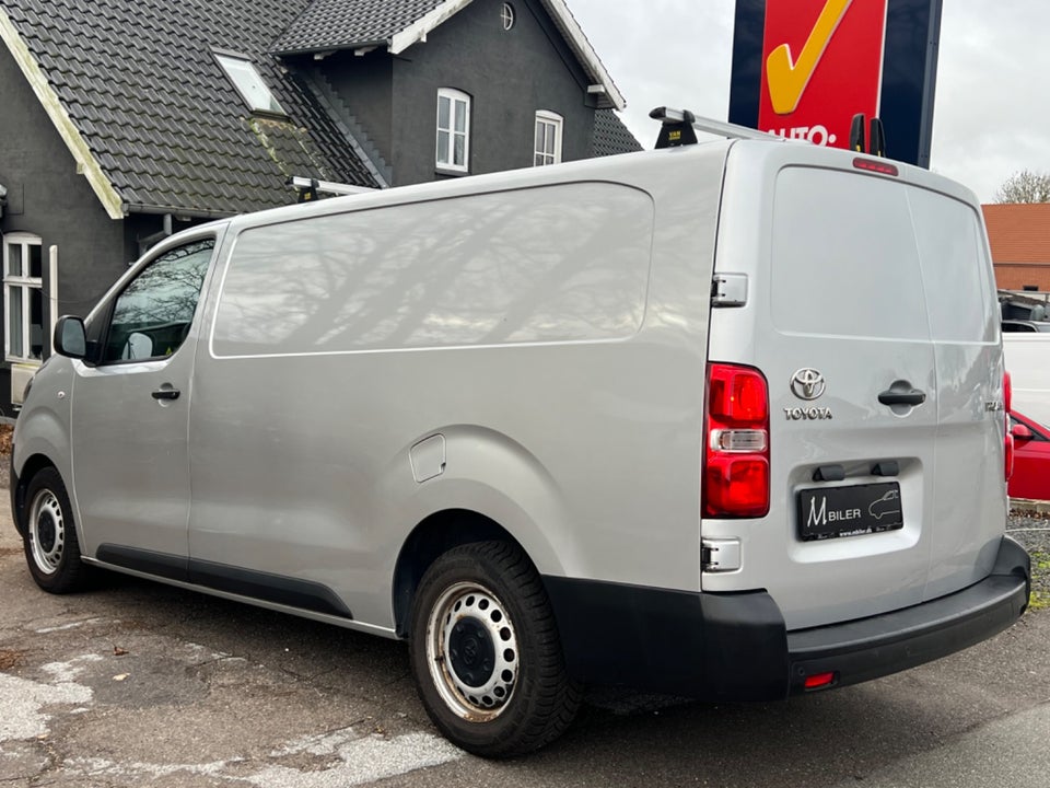 Toyota ProAce 2,0 D 120 Long Comfort 5d