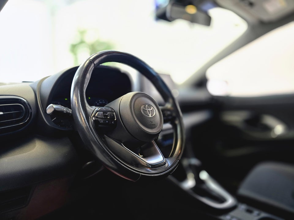 Toyota Yaris 1,5 Hybrid H2 e-CVT 5d