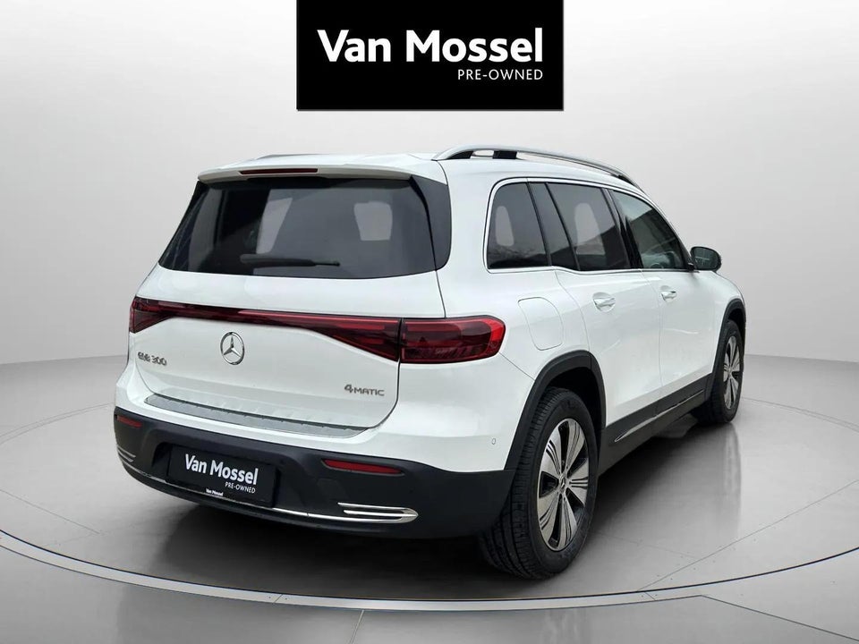 Mercedes EQB300 Progressive 4Matic 5d