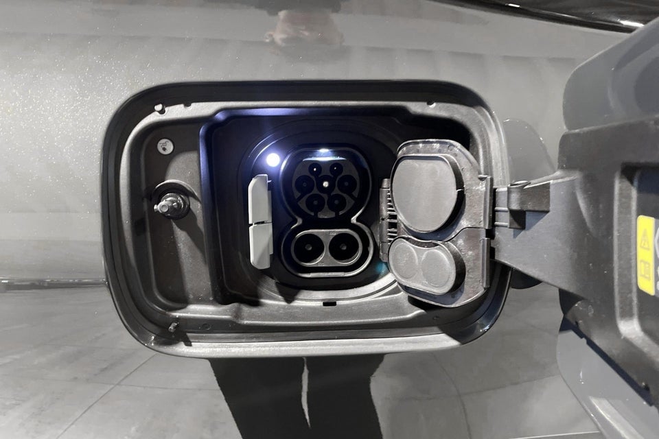 BMW i4 eDrive40 Fully Charged 5d