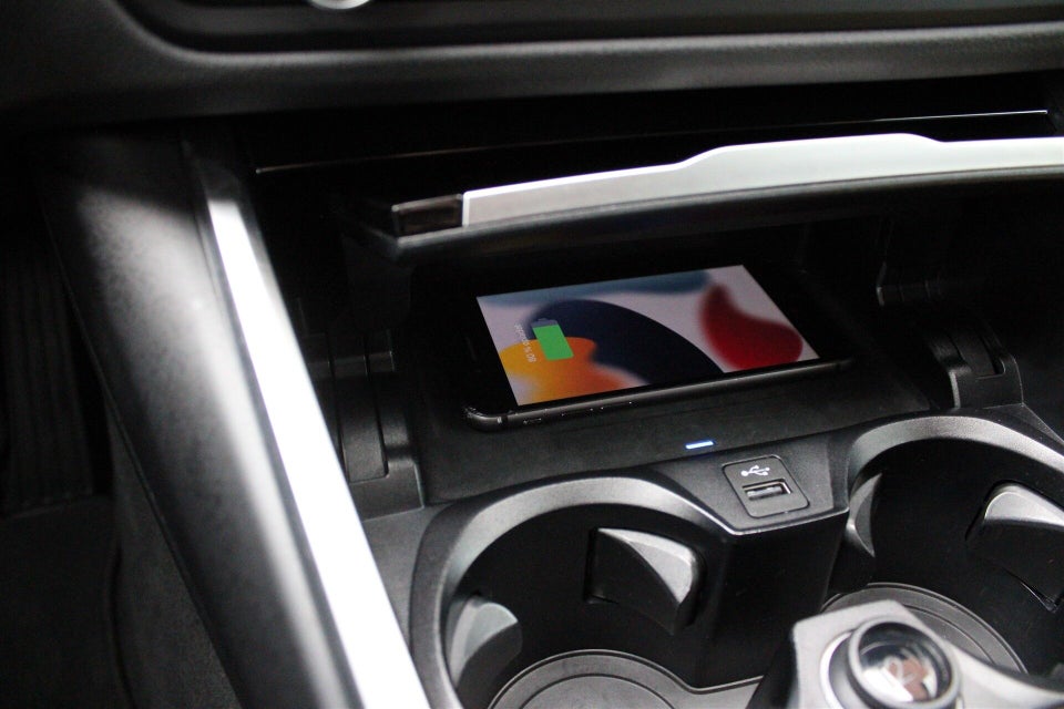 BMW i4 eDrive40 Charged 5d