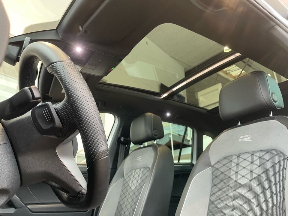 VW Tiguan 1,4 eHybrid R-line DSG 5d