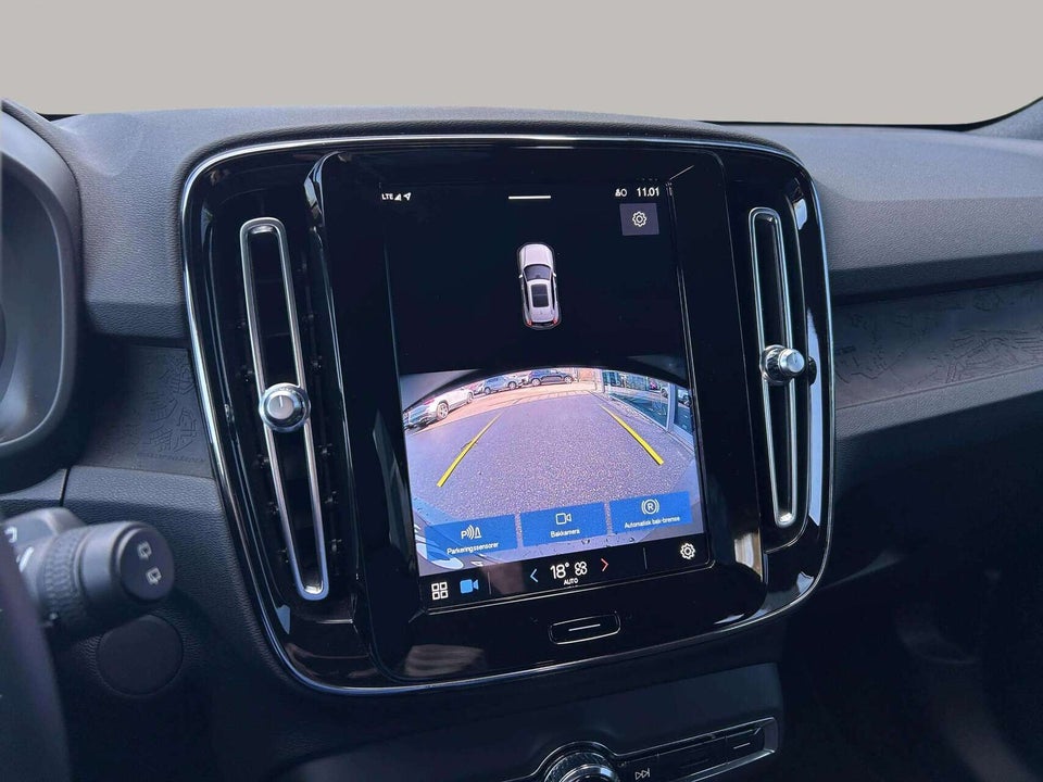 Volvo XC40 P6 ReCharge Core 5d