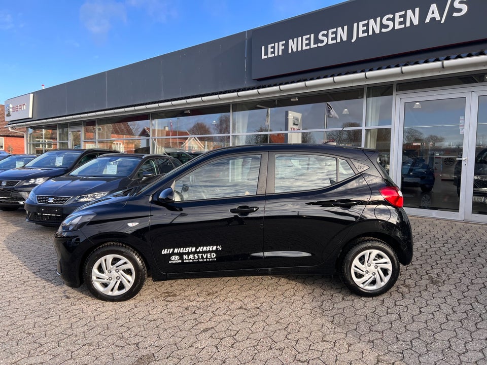 Hyundai i10 1,0 MPi Essential 5d