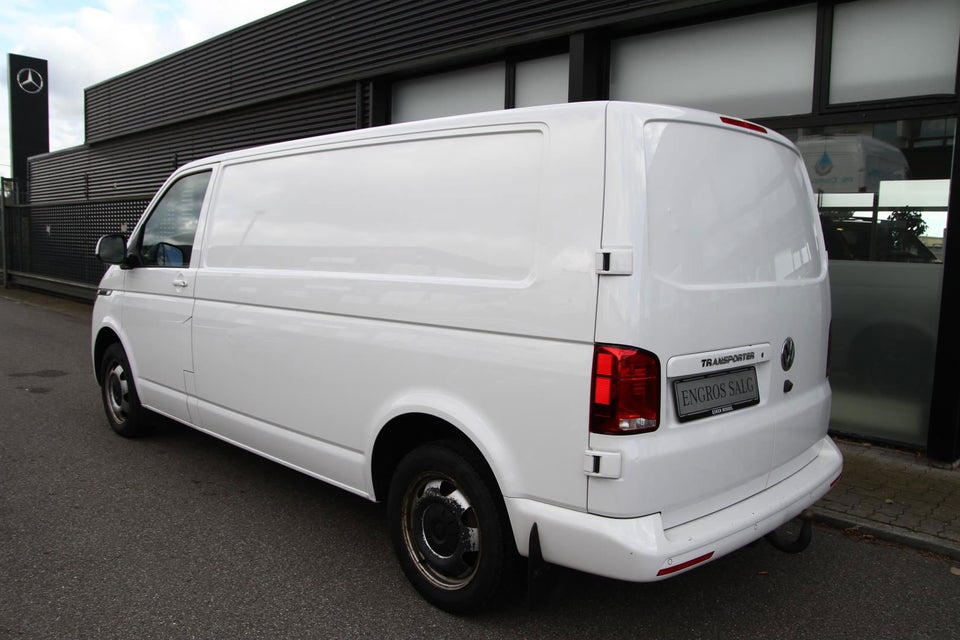 VW Transporter 2,0 TDi 199 Kassevogn DSG lang