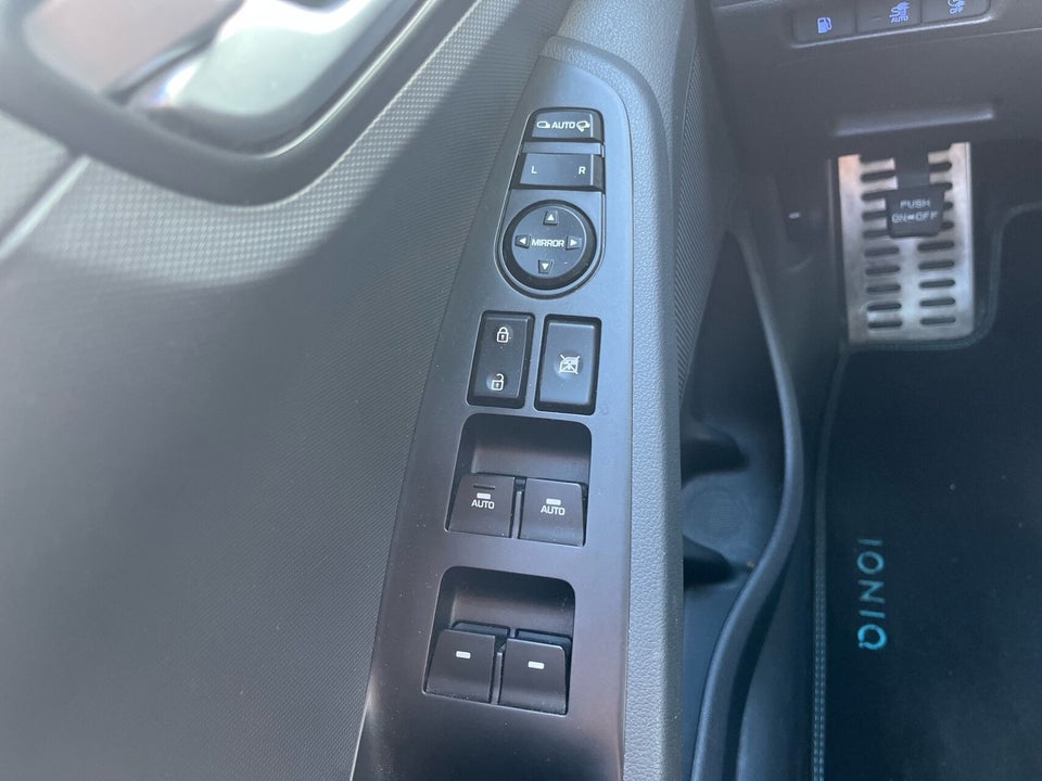 Hyundai Ioniq 1,6 PHEV Premium DCT 5d