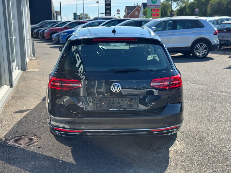 VW Passat 2,0 TSi 280 Highline Variant DSG 4Motion 5d