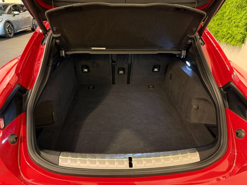 Porsche Taycan 4 Performance+ Cross Turismo 5d