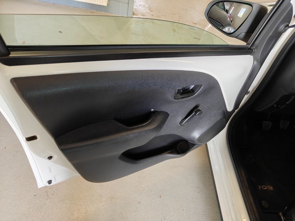Peugeot 108 1,0 e-VTi 69 Active 5d