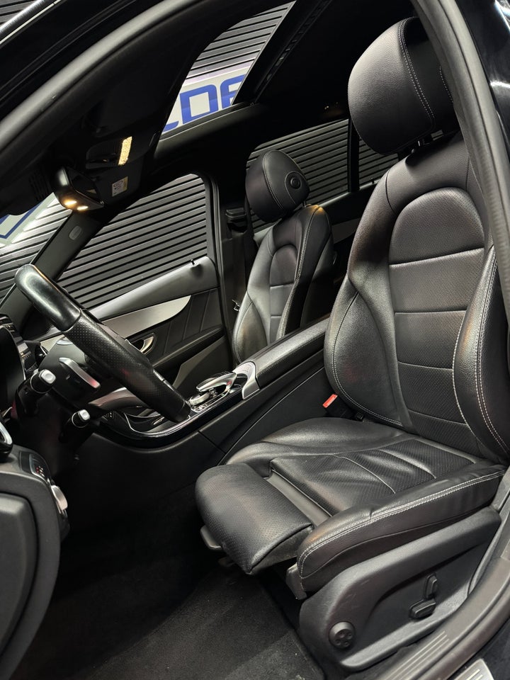 Mercedes C220 d 2,2 AMG Line stc. aut. 5d