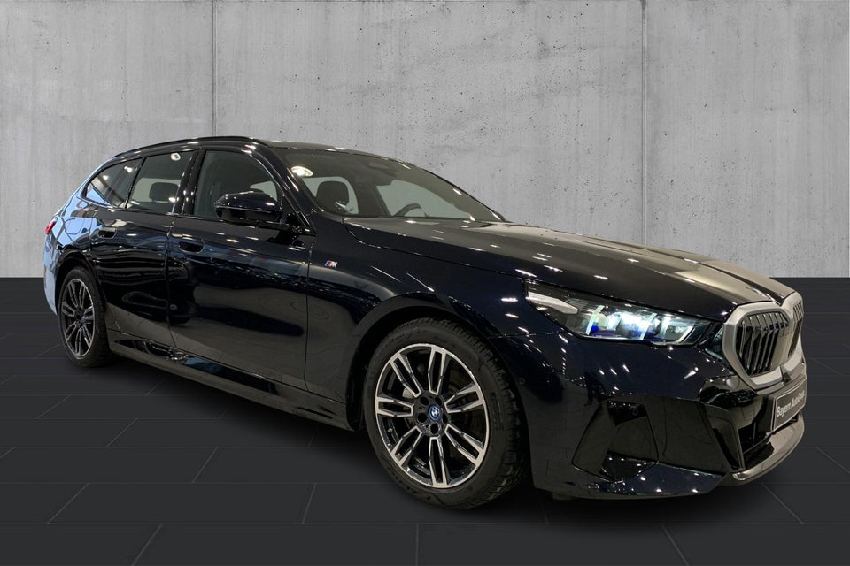 BMW i5 eDrive40 M-Sport 4d