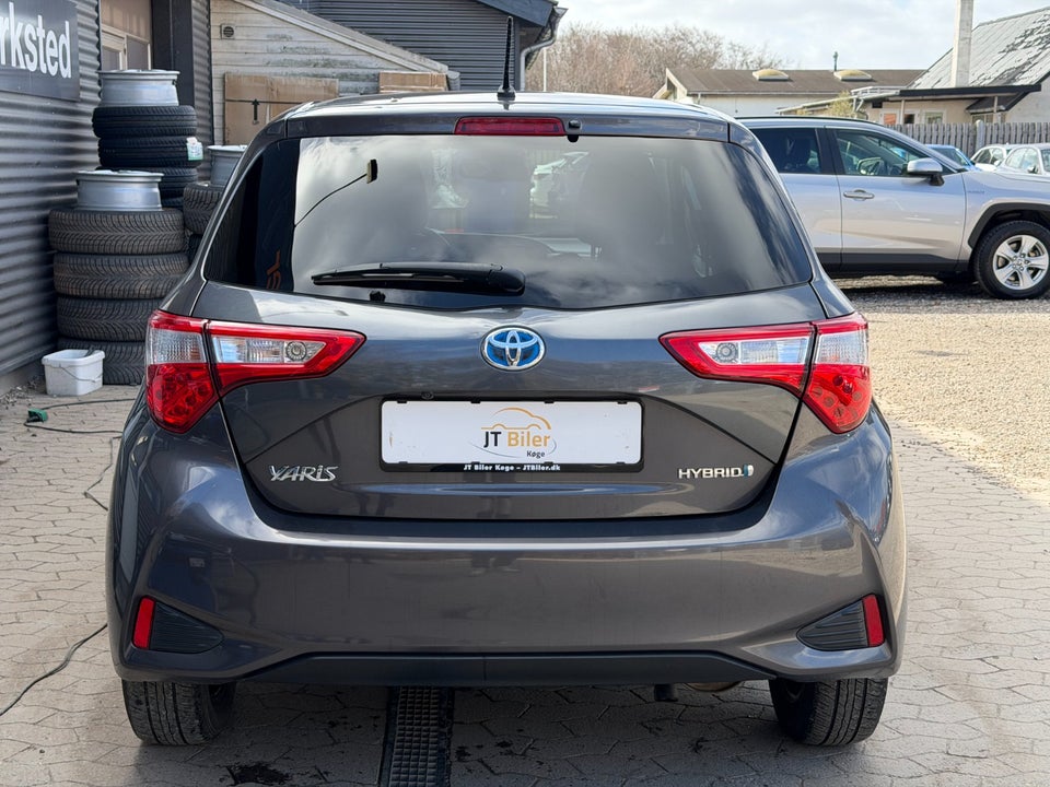 Toyota Yaris 1,5 Hybrid H3 Smart e-CVT 5d