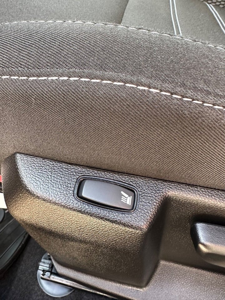 Dacia Duster 1,3 TCe 150 Prestige EDC 5d