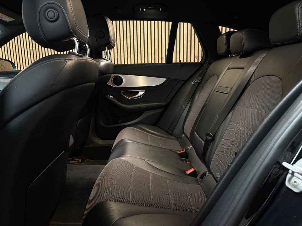 Mercedes C220 2,2 BlueTEC Avantgarde stc. aut. 5d