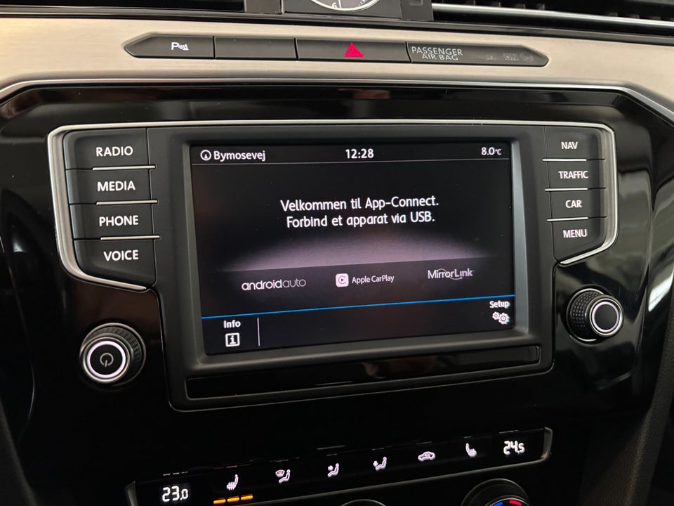 VW Passat 1,4 TSi 150 Highline Variant DSG 5d