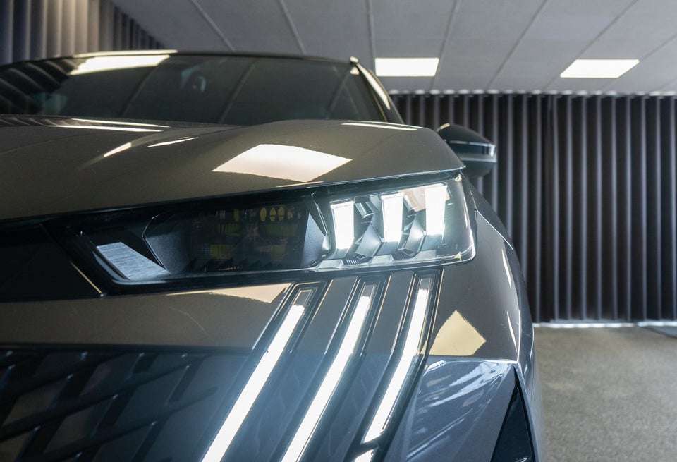 Peugeot e-5008 77 GT Pack 7prs 5d