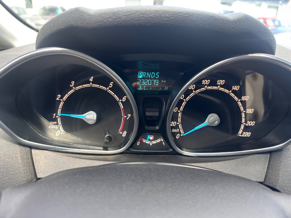 Ford Fiesta 1,0 SCTi 100 Titanium aut. 5d