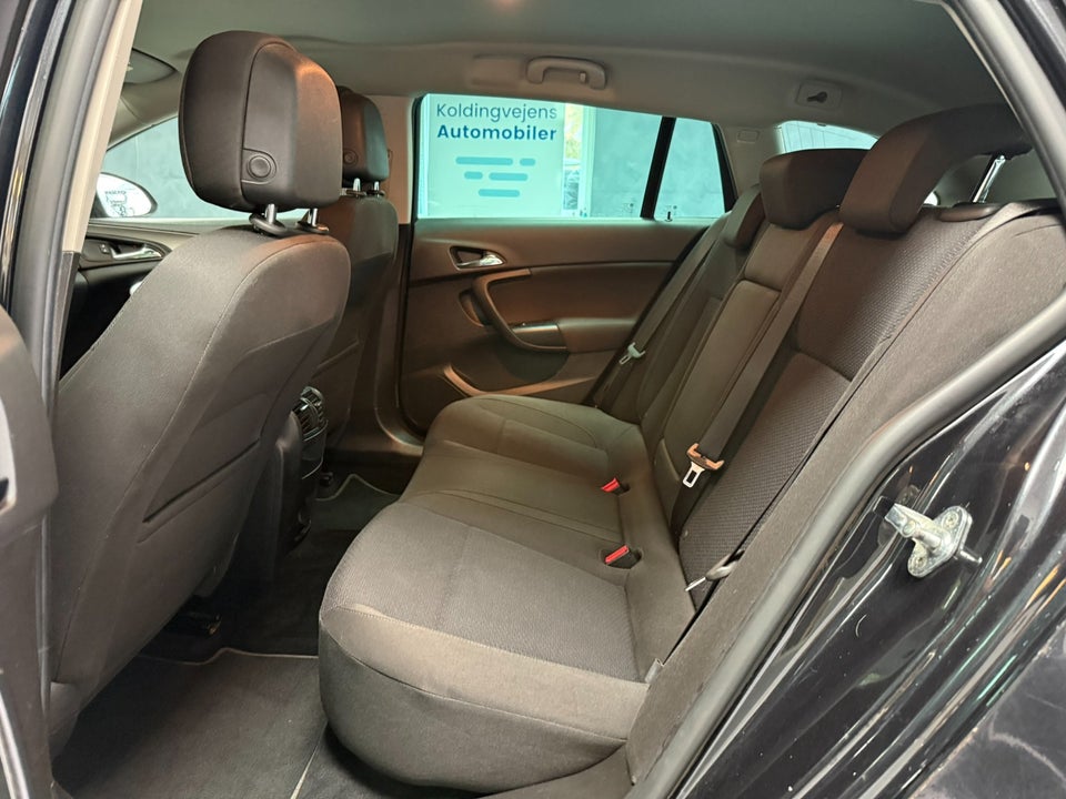 Opel Insignia 2,0 CDTi 140 Cosmo Sports Tourer eco 5d
