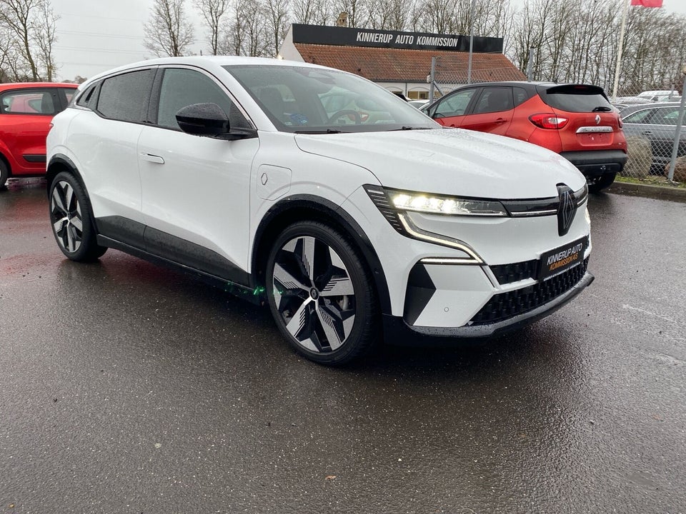Renault Megane E-Tech 40 Techno 5d