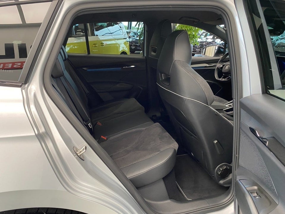 Skoda Enyaq 80 iV Sportline 5d