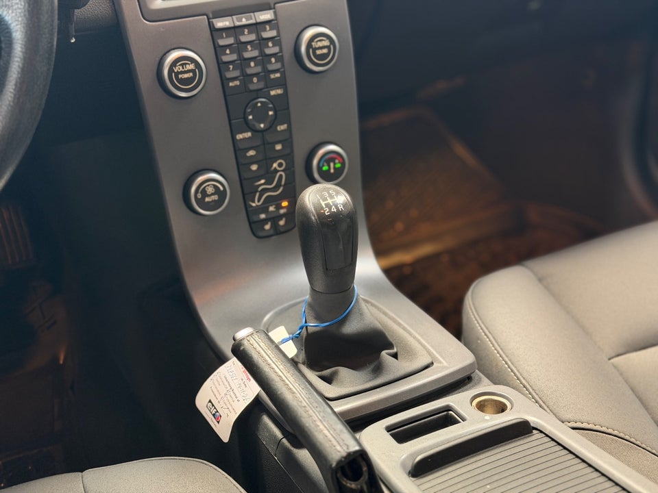 Volvo V50 1,6  5d