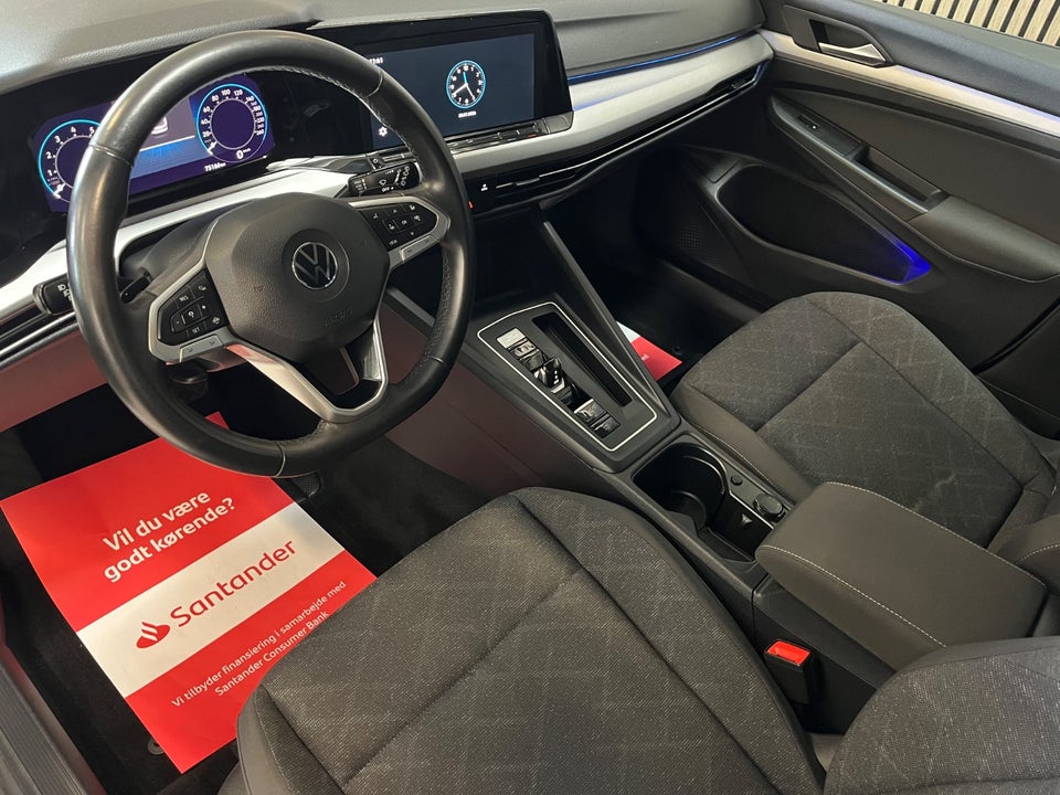 VW Golf VIII 1,5 eTSi 130 Life Variant DSG 5d