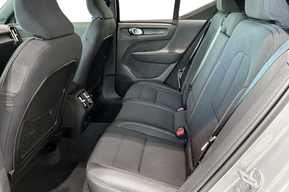 Volvo XC40 ReCharge Extended Range Core 5d
