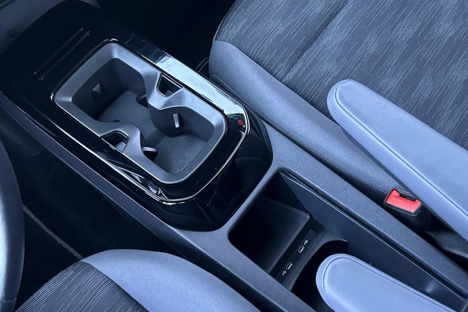 VW ID.4 77 Pro Performance 75 Years Edition 5d