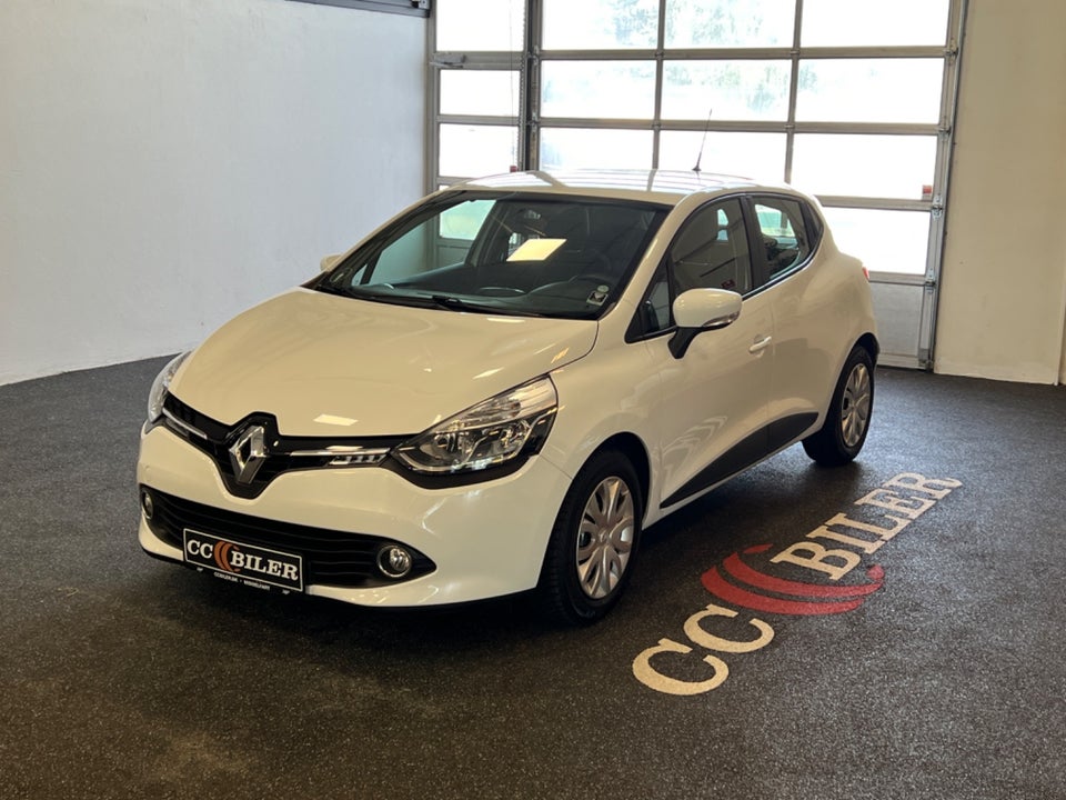 Renault Clio IV 0,9 TCe 90 Expression 5d