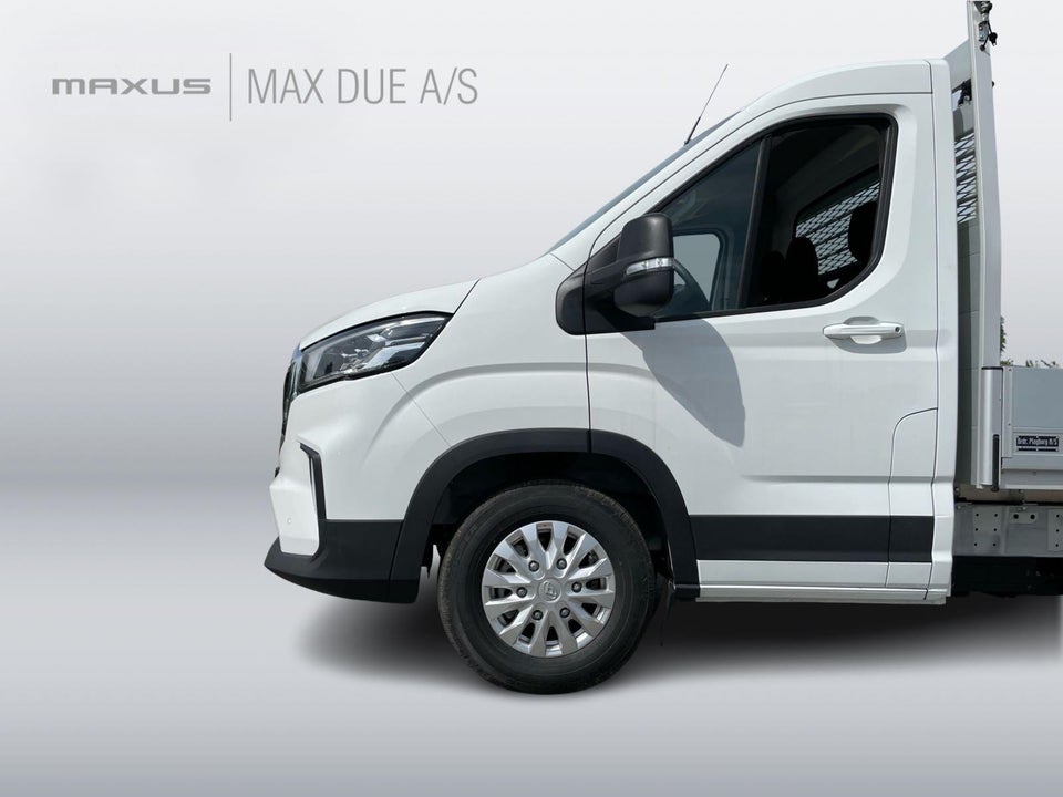 Maxus e-Deliver 9 65 L4 Chassis 2d