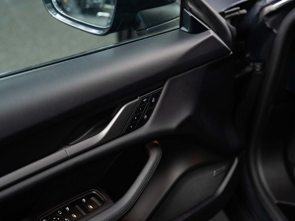 Porsche Taycan 4 Performance+ Cross Turismo 5d