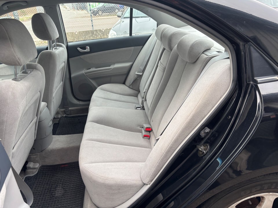 Hyundai Sonata 2,4 GLS 4d