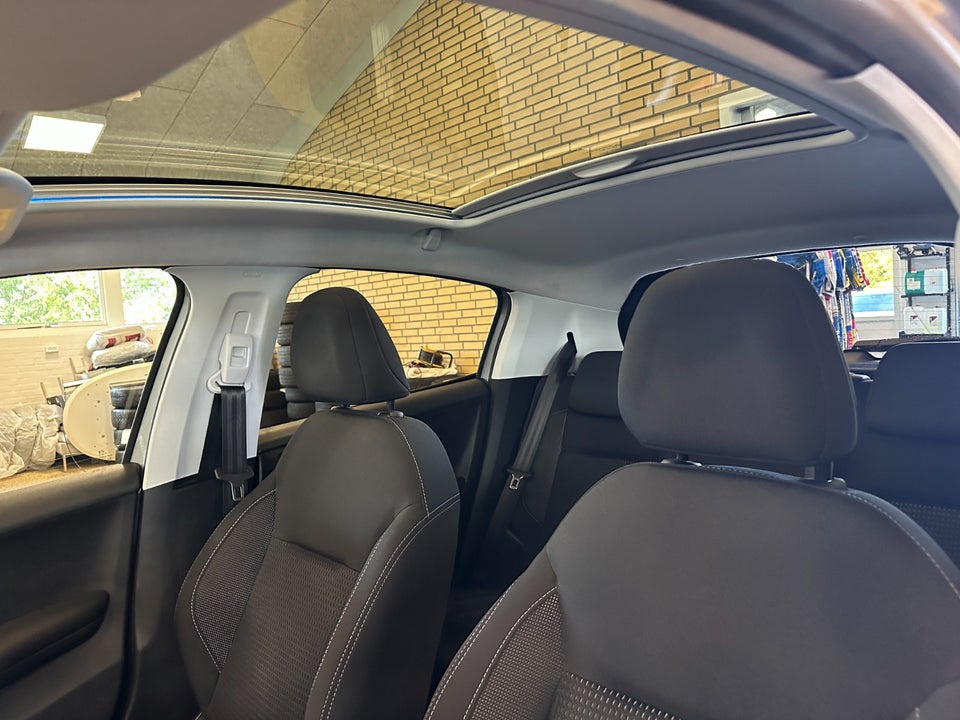 Peugeot 208 1,2 PureTech 82 Allure+ 5d
