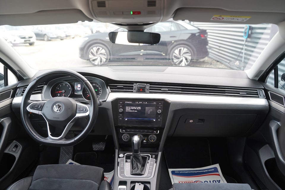 VW Passat 1,5 TSi 150 Elegance+ DSG 4d
